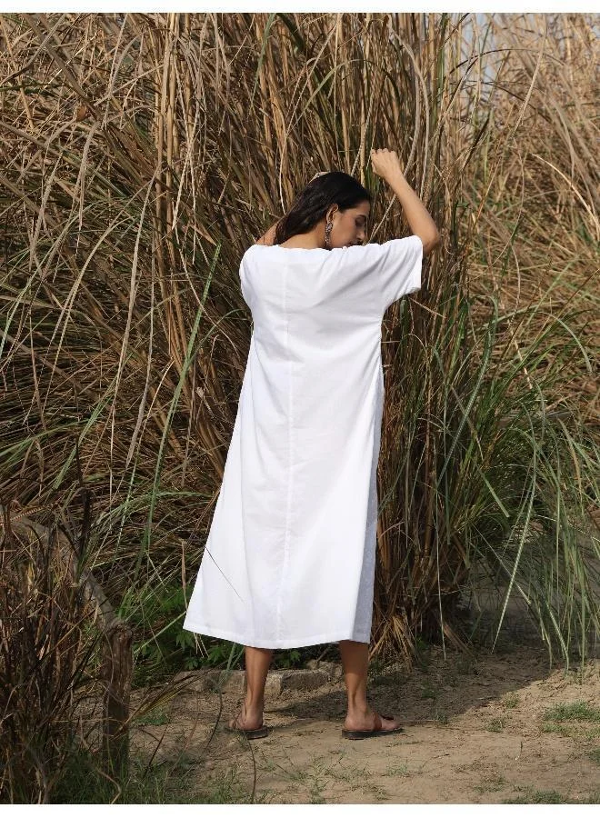 trueBrowns trueBrowns White Cotton Embroidered Front Slit Dress
