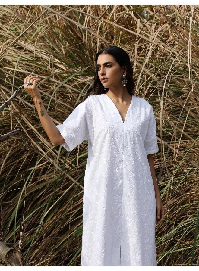 trueBrowns trueBrowns White Cotton Embroidered Front Slit Dress