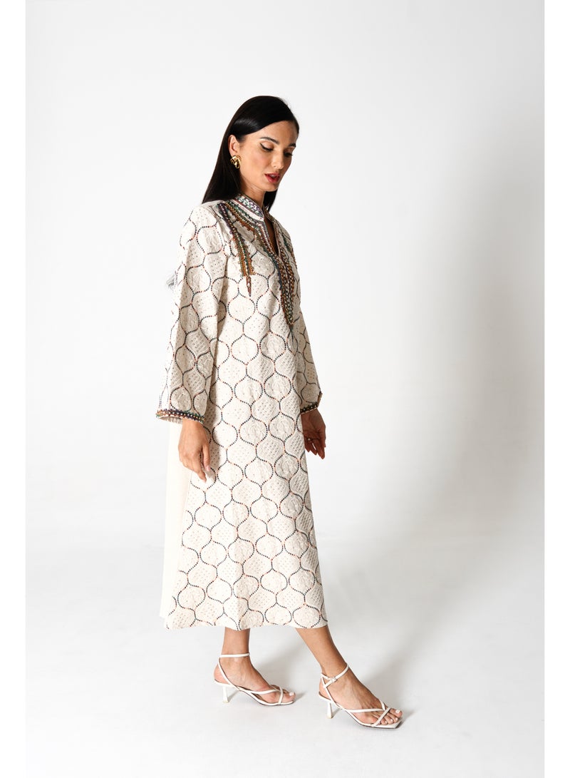 اكسا جلابية انيقة كتان مطرزة - Image 5