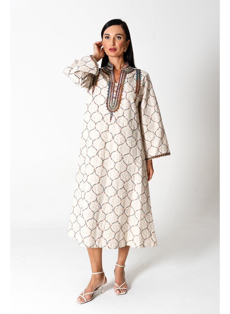 اكسا جلابية انيقة كتان مطرزة - Image 1