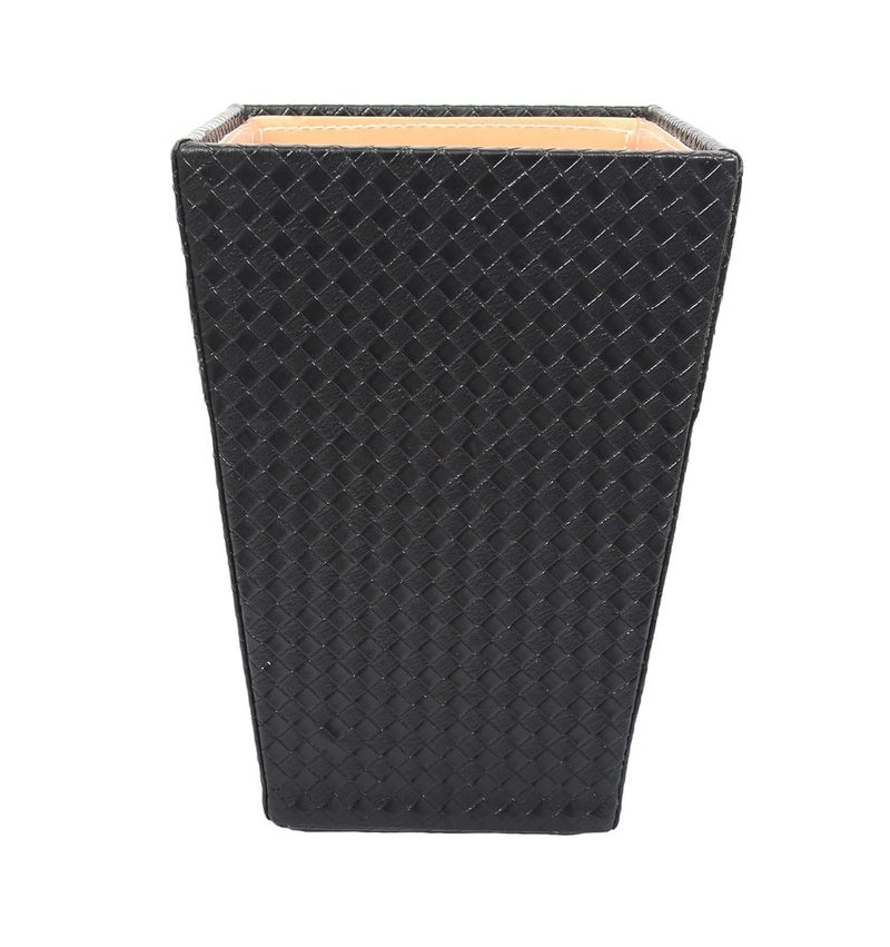 Skywalk Skywalk LEATHERETTE METALLIC BLACK DUSTBIN PEN STAND SMALL 