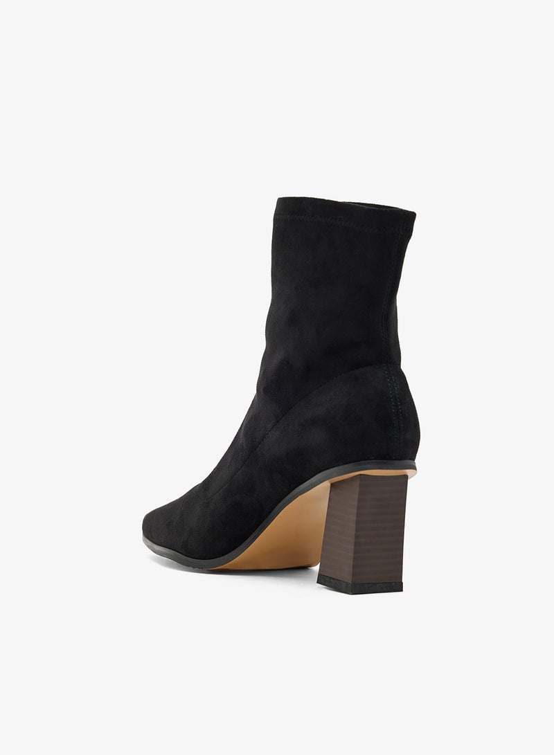 ايلا بوت للكاحل بكعب عريض - Image 3