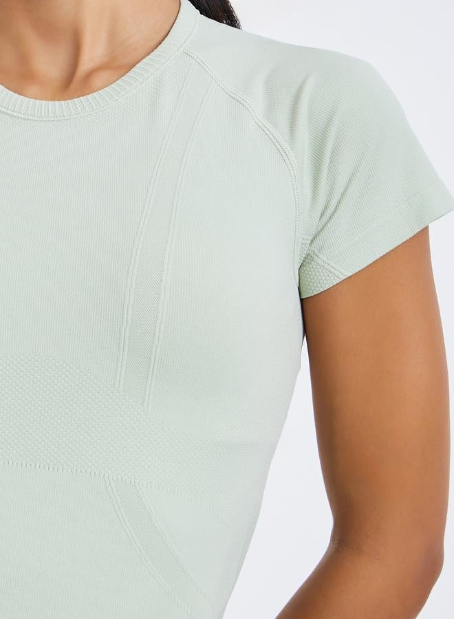Styli Active Women Seamless Contour Detail Short Sleeve Top - Image 4