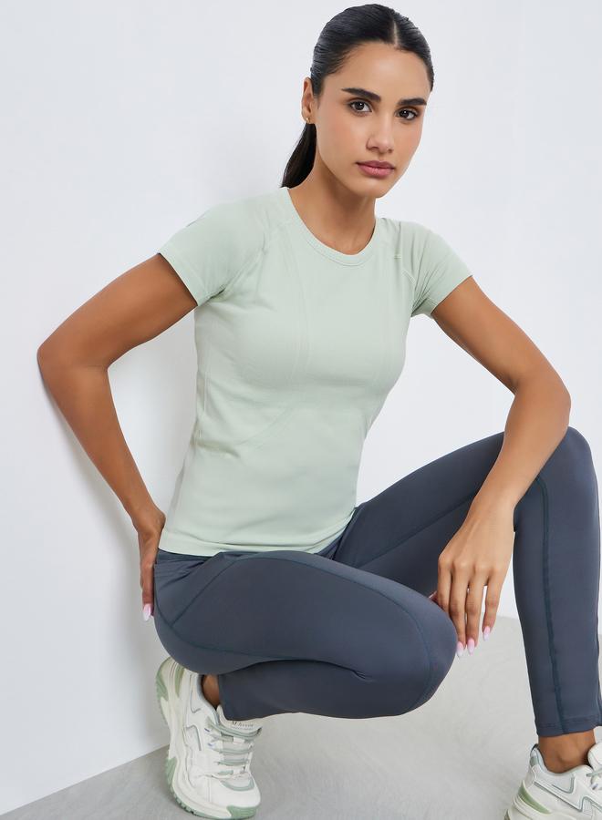 Styli Active Women Seamless Contour Detail Short Sleeve Top - Image 3