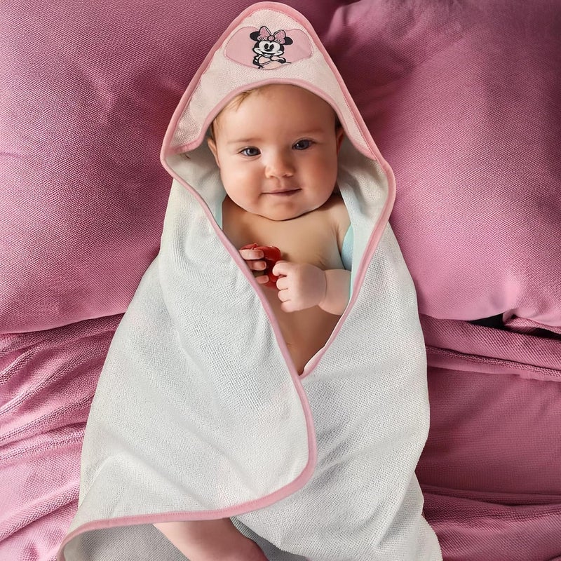 Cudlie Minnie Mouse Bath Towel Set  Disney Minnie Mouse Hooded Baby Bath Towel  Minnie Hoodie Towels  5 Wash Cloths  Baby Newborn Essentials  Soft Plush  PinkWhite  Officially Licensed - Image 5