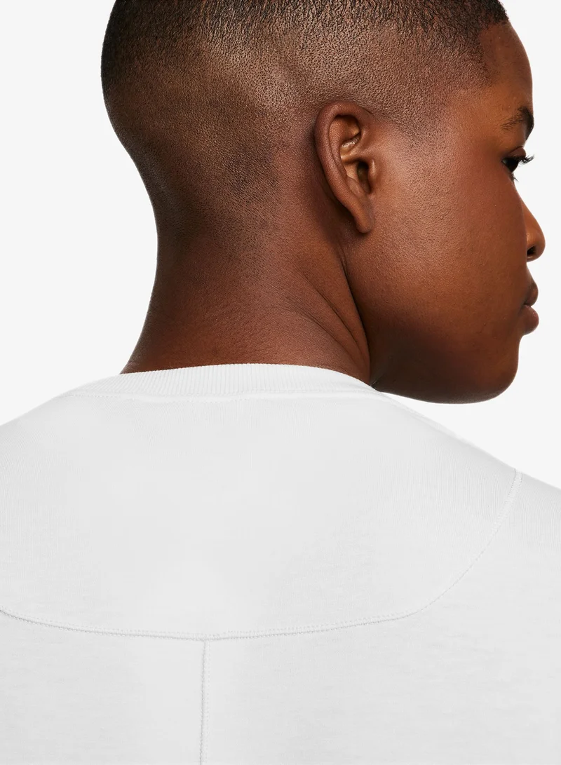 Nike WHITE W NK ONE RELAXED DF LS TOP for Women | Best Price UAE