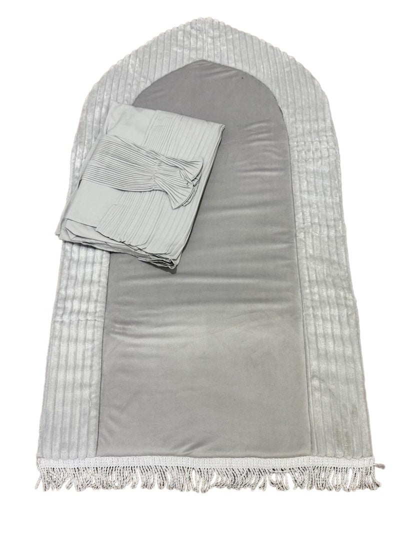 Women's prayer set: striped padded foam prayer mat with attached prayer shawl and pleated hijab. - Image 1