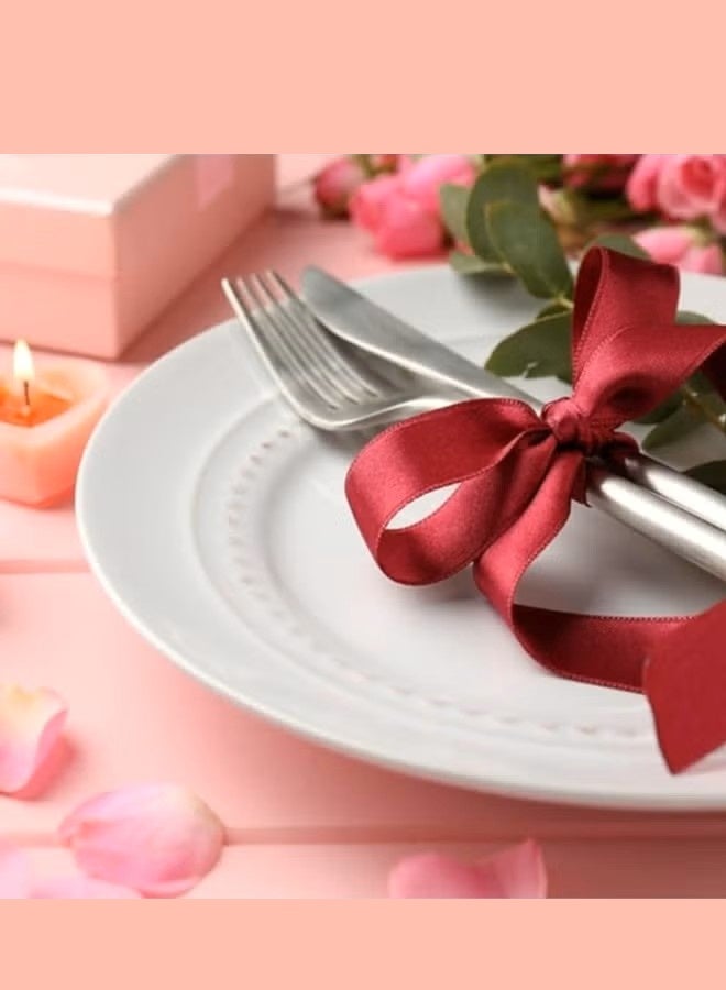 مايا شريط بورغندي، عرض 1.5 بوصة، طول 25 ياردة، مصنوع من قماش الساتان بلون أحمر خمري، مثالي لتغليف الهدايا، وتزيين أكاليل عيد الميلاد، وزينة شجرة عيد الميلاد، وصنع الأقواس، والأعمال اليدوية، ومشاريع الخياطة، وحفلات الزفاف. - Image 3