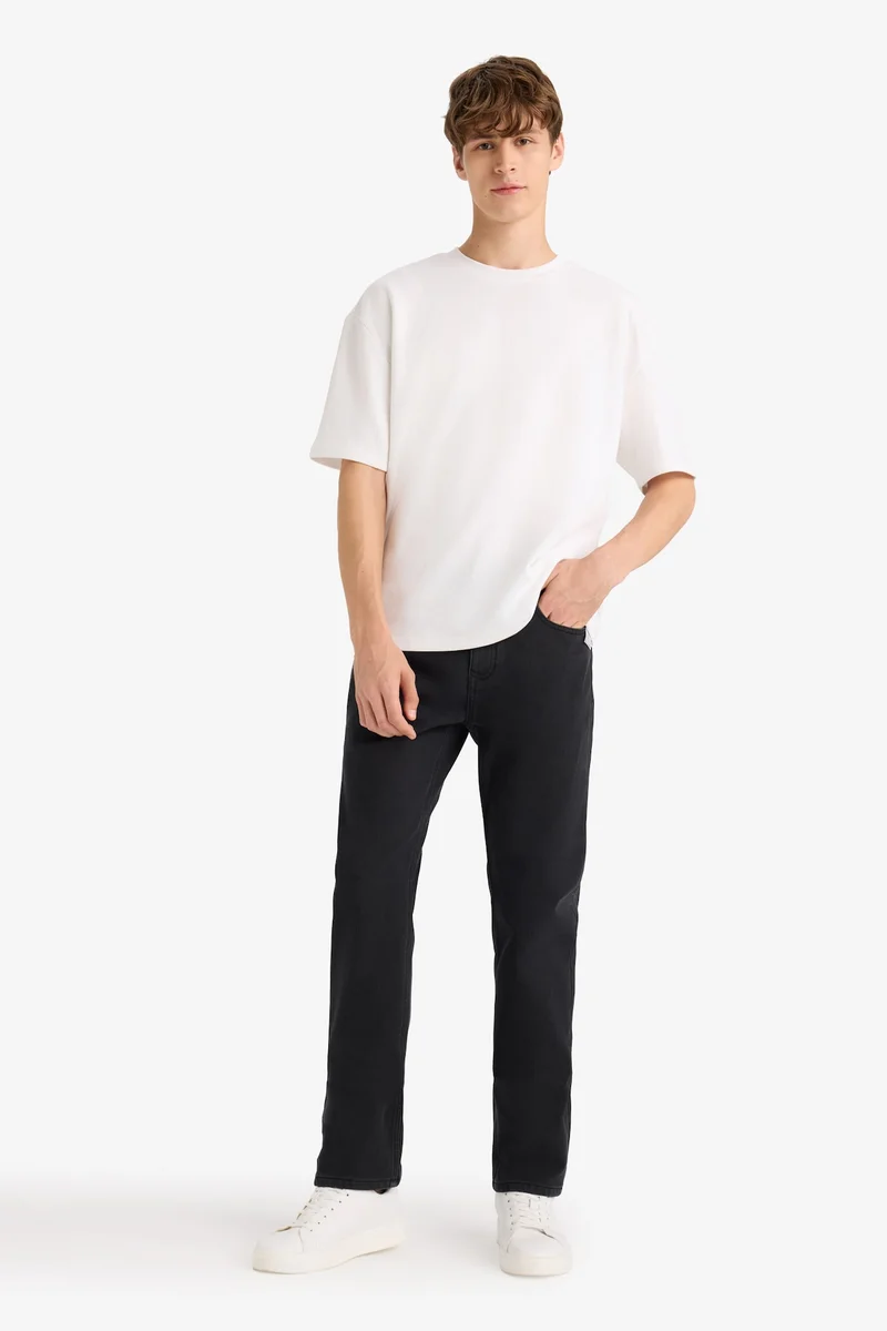 Sergio Regular Fit Regular Waist Straight Leg Jeans
