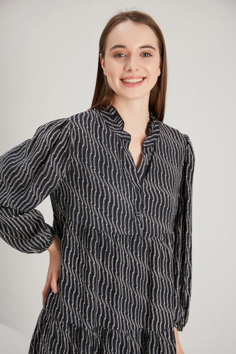 الكسندر جاردي Striped Tiered Dress