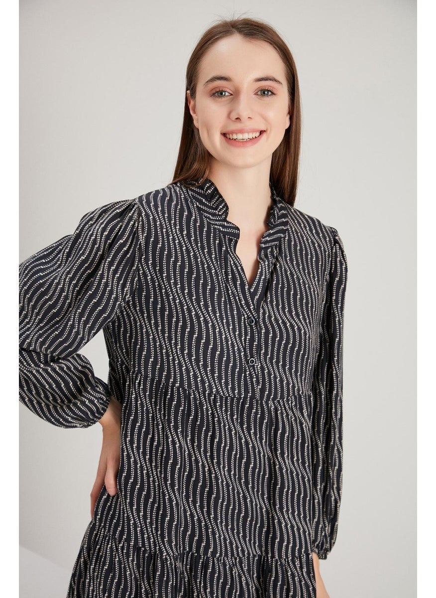 Alexander Gardi Collar Detailed Buttoned Dress (B21-701909)  - Image 4
