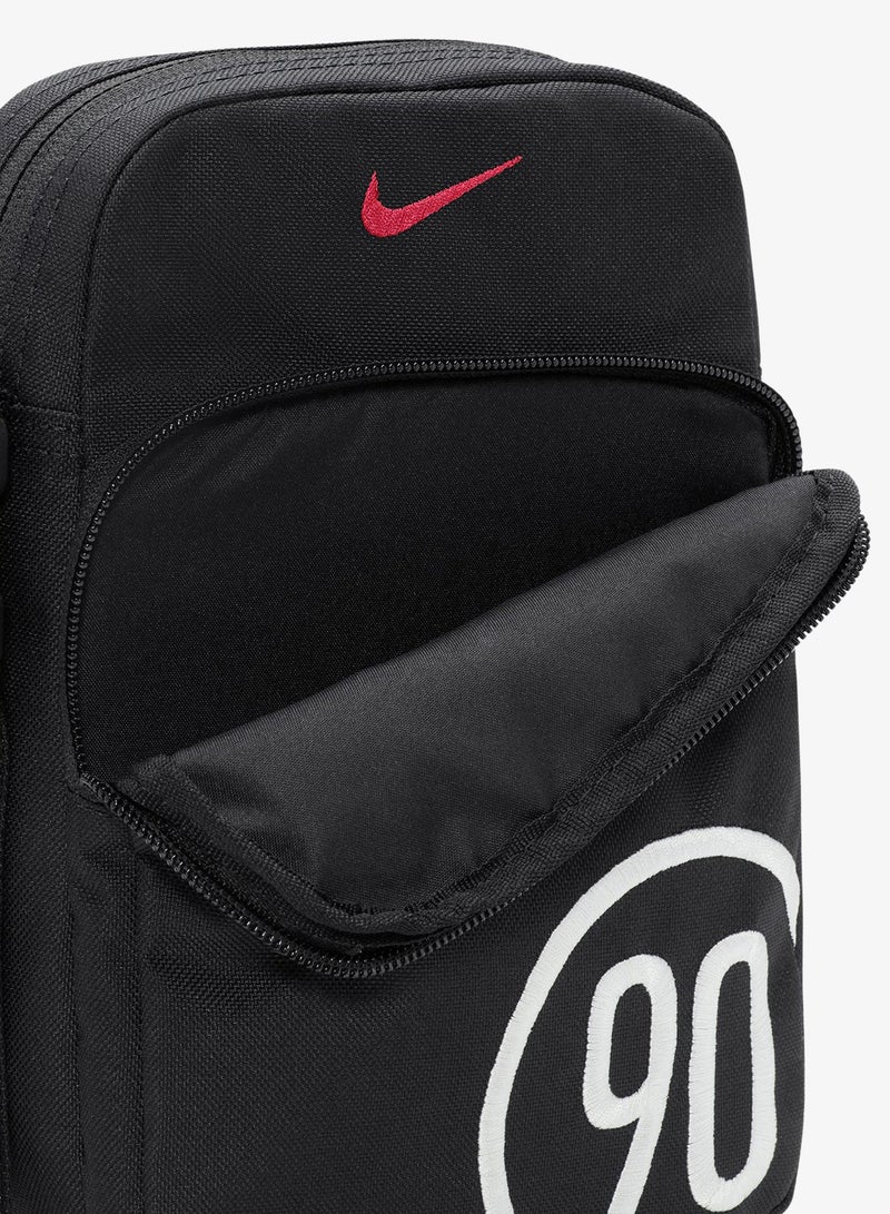 Nike Heritage Crossbody - Image 5