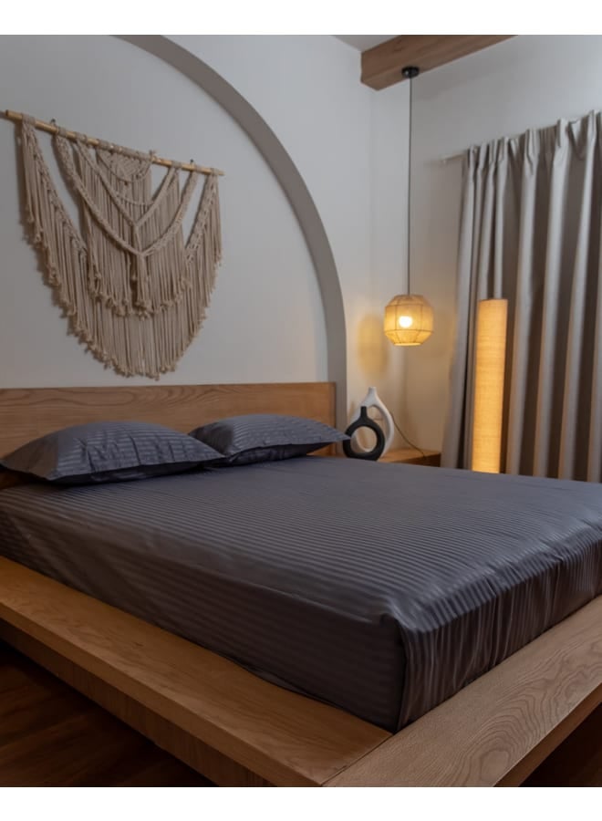 ب كومفورت  طقم ملاية أستك استرايب اسود - Image 2