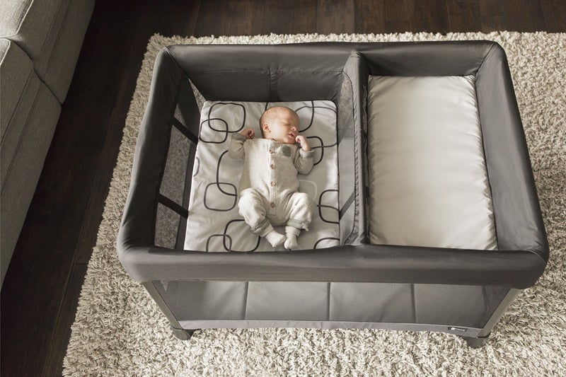 4moms breeze Bassinet Sheets, For Baby Bassinets and Furniture, Waterproof, Machine Washable, Soft, Plush Fabric, Silver/White, 1 Count (Pack of 1) - Image 5