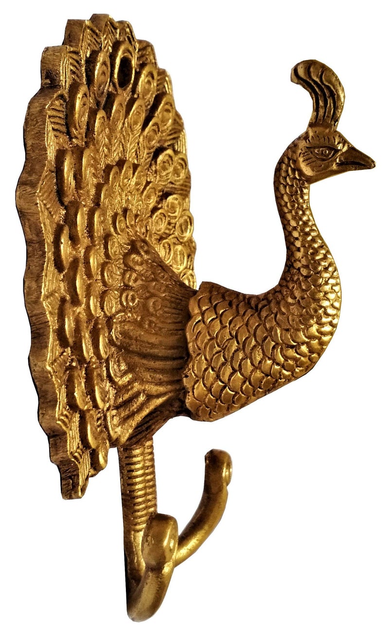 Purpledip Brass Wall Hook Hanger 'Proud Peacock': Vintage Design Wall Decor Gift, Golden (11592) - Image 4