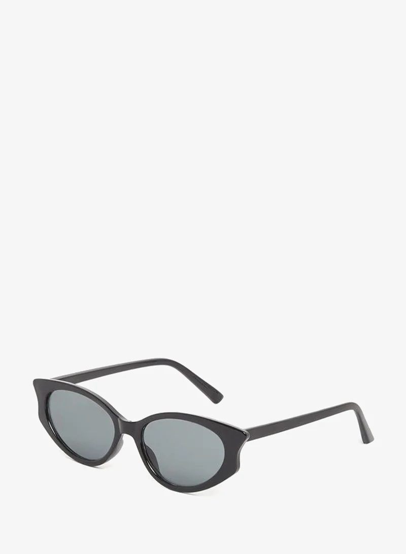Styli Black Cat Eye Sunglasses