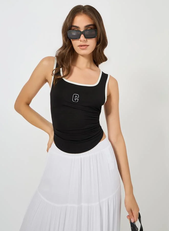 ستايلي Embroidered Contrast Binding Square Neck Regular Tank