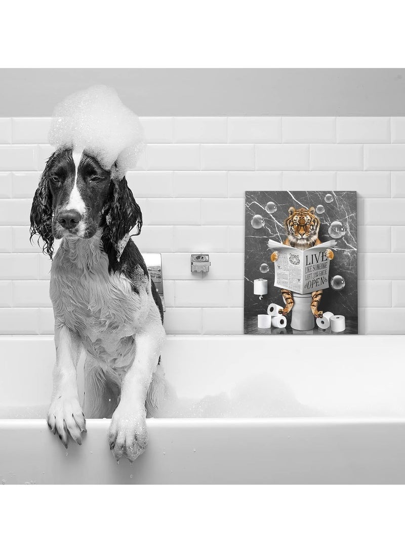 مؤسسة فكرة اليوم اليوم فكرة مضحك النمر حمام جدار الفن | الأسود والأبيض النمر في ملصق المرحاض قماش طباعة للحمام وغرفة النوم وديكور غرفة المعيشة | 12x16 بوصة عمل فني مؤطر - Image 3