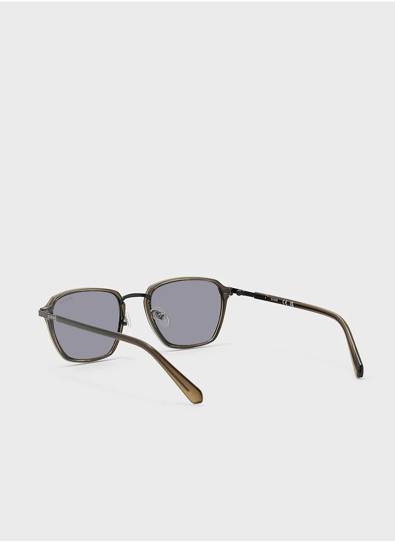 GUESS Wayfarers Sunglasses