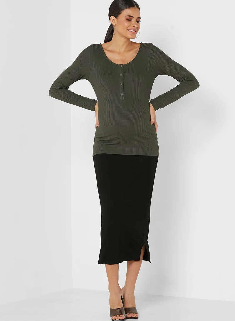 Mamalicious Ribbed Button Detail Top