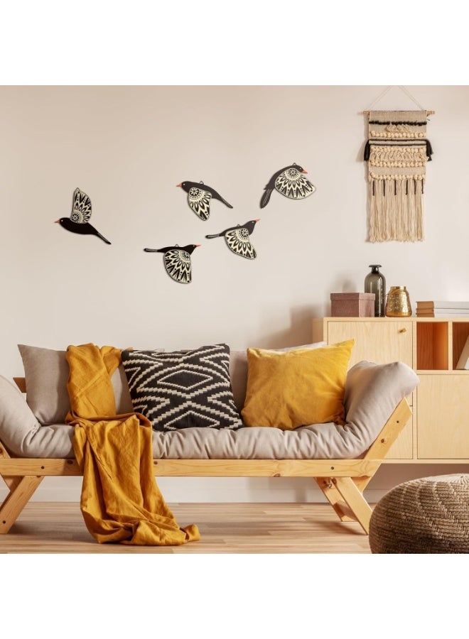 مجموعة طيور خشبية لتزيين الجدران، مكونة من 5 قطع مرسومة يدوياً، ديكور منزلي ريفي، تصميم بأحجام متعددة مع خطاف وشريط لاصق، ديكور حائط على الطراز الريفي - Image 3