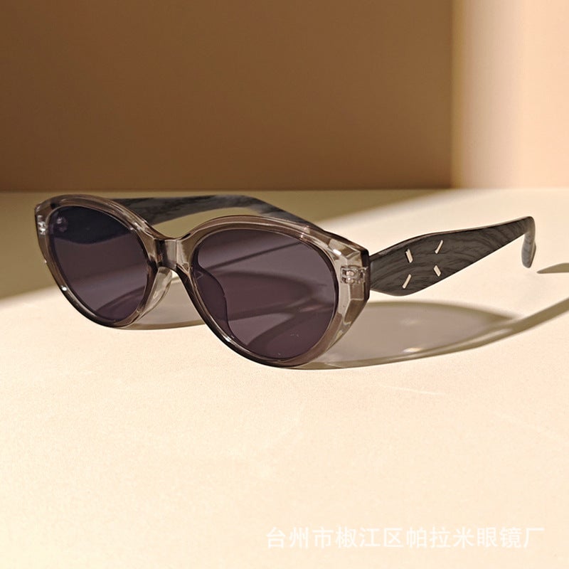 Generic 25 New Polarized Sunglasses for Women and Men, High-End Wood Grain Cat-Eye Sunglasses, Retro Versatile Anti-Uv Glasses Transparent gray film