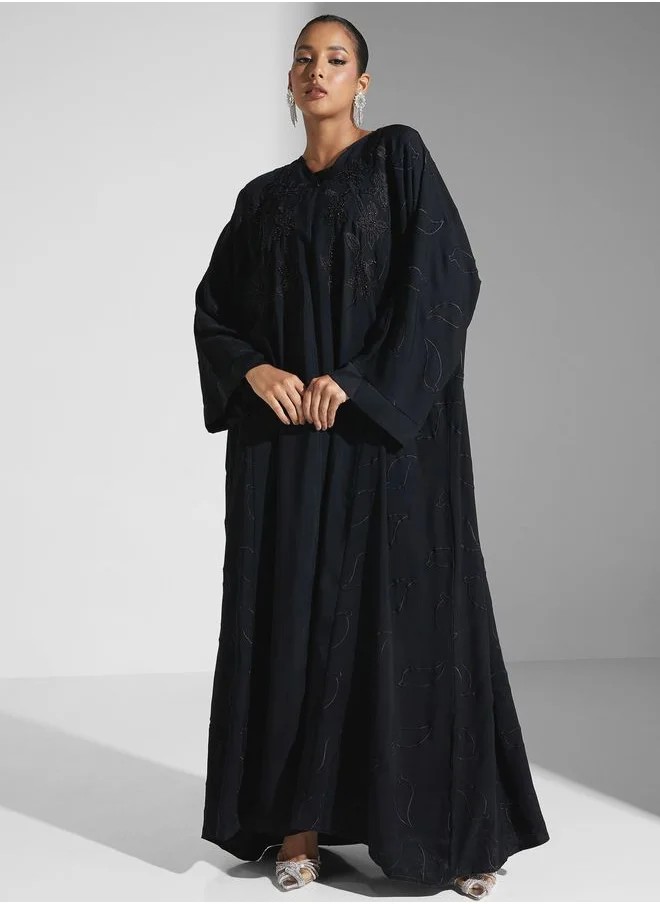 hayas closet Embroidered Cape Sleeve Abaya