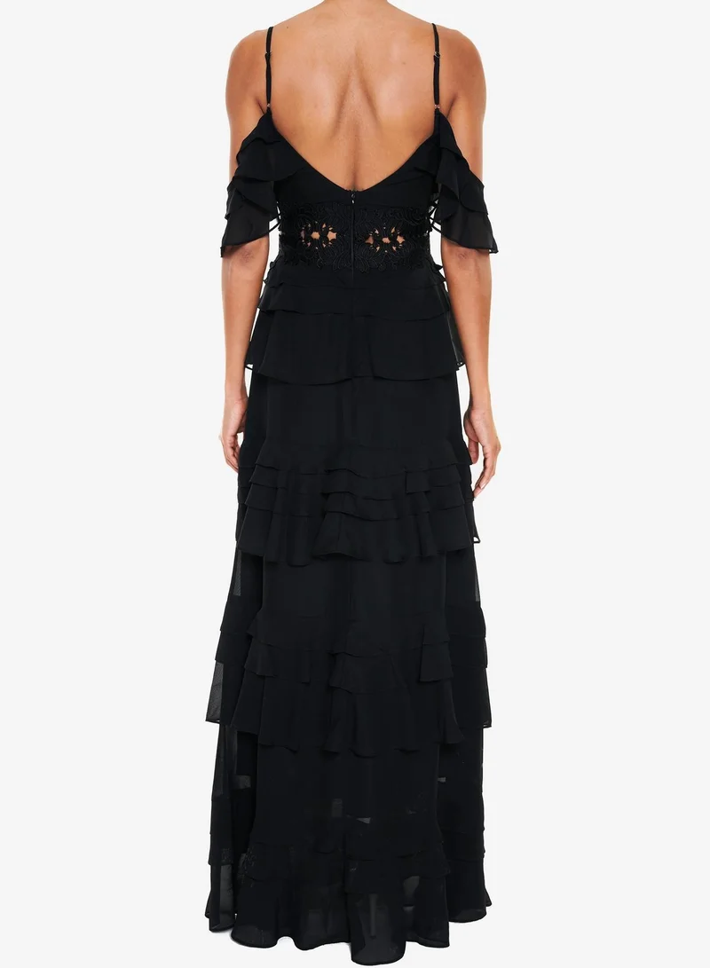 ترو ديكادينس Olivia Black Cold-Shoulder Tiered Ruffle Maxi-Dress