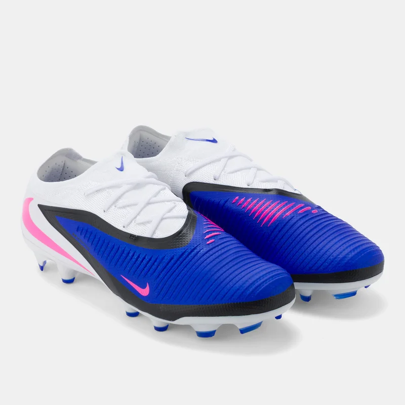 نايكي Athletic Outdoor Soccer Shoe