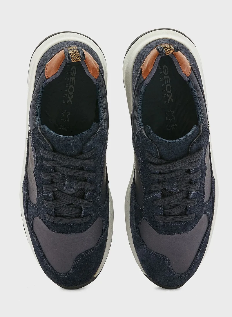GEOX Titanio Low Top Sneakers