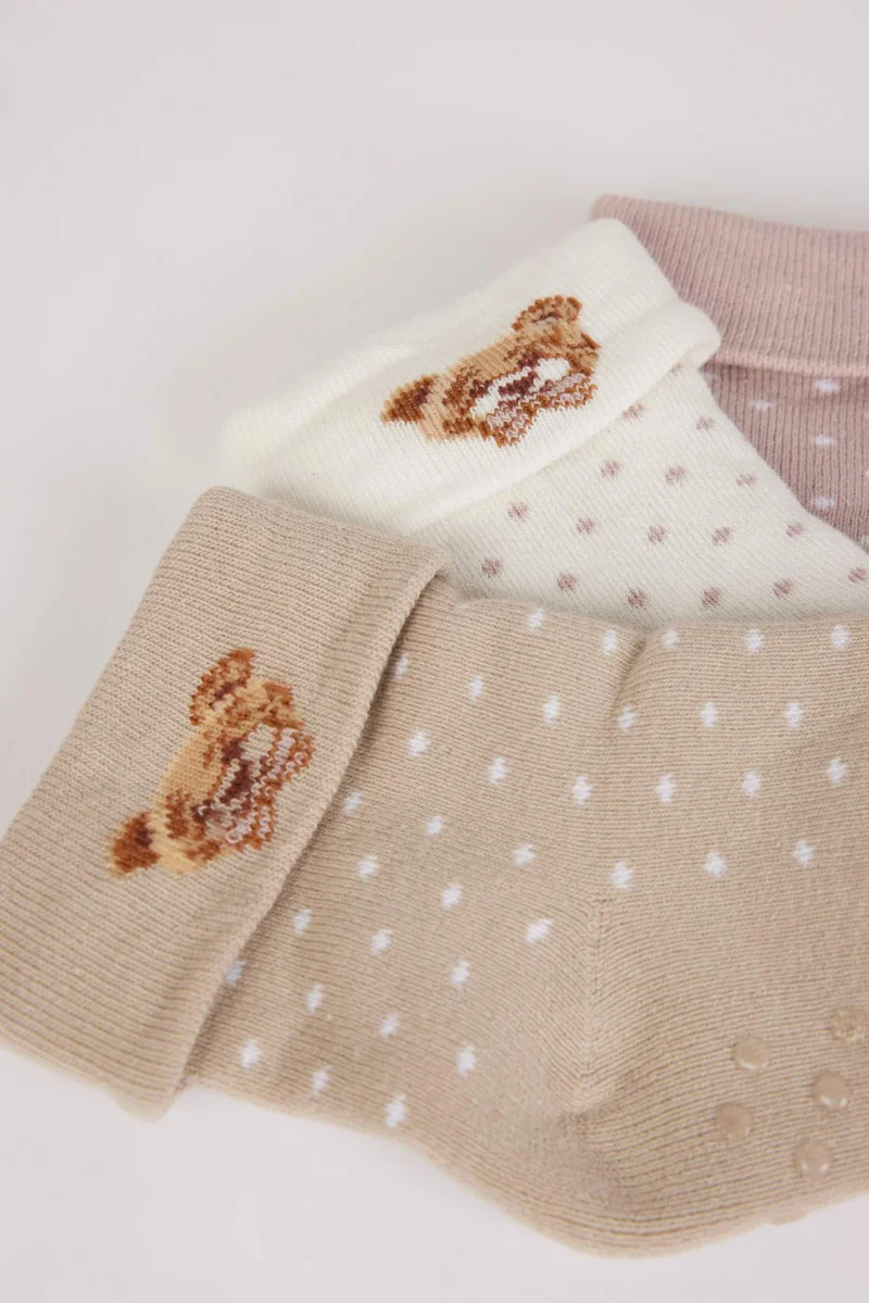 ديفاكتو Baby Girl Non-Slip Sole 3 Piece Cotton Long Socks