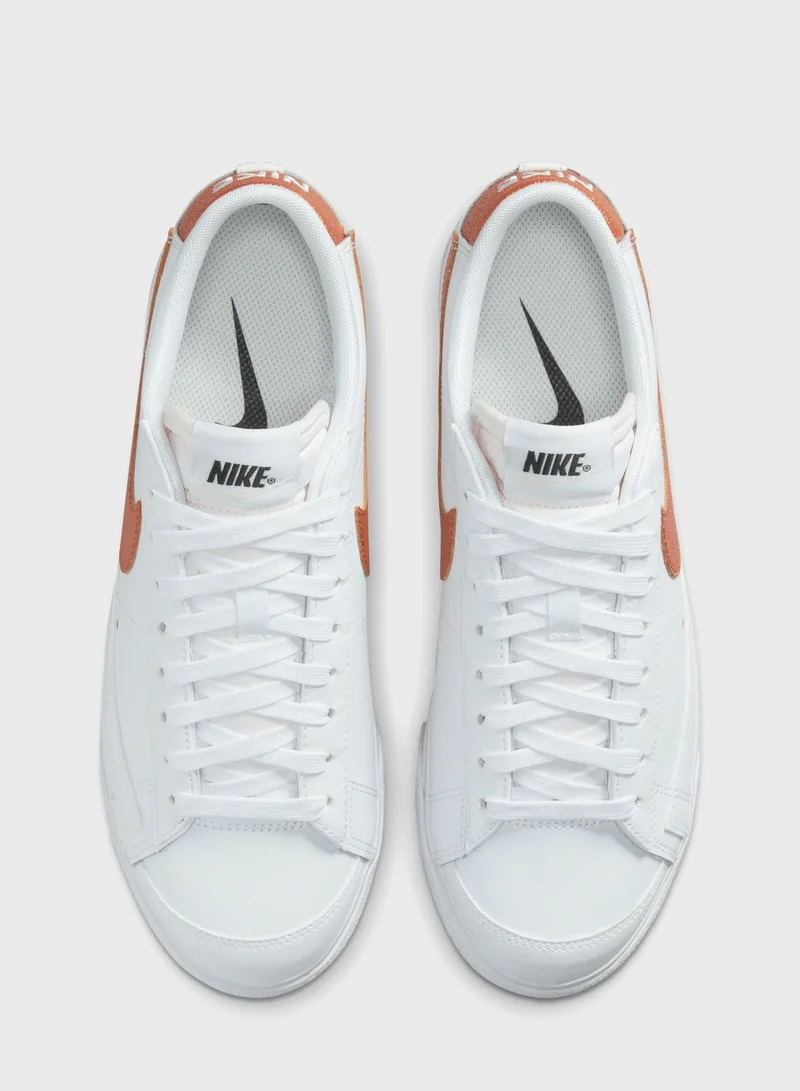 Nike W Blazer Low Platform Ess