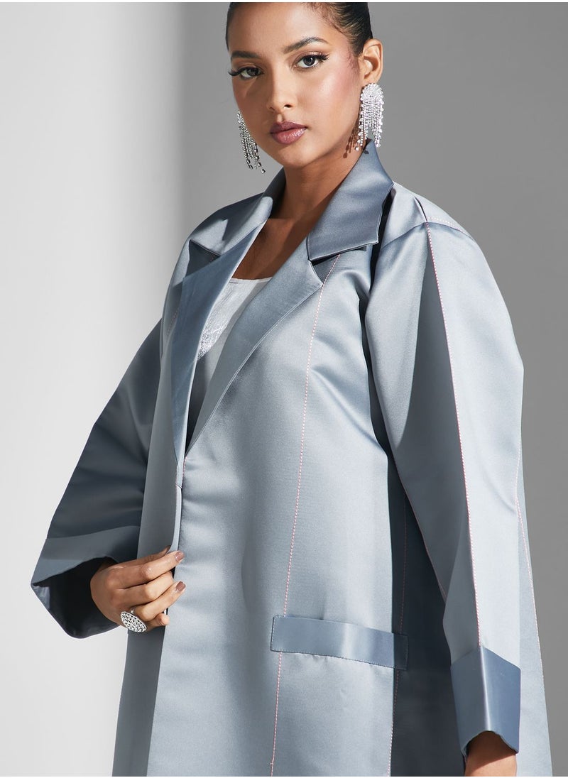 Aara Striped Design Knitted Abaya  - Image 3