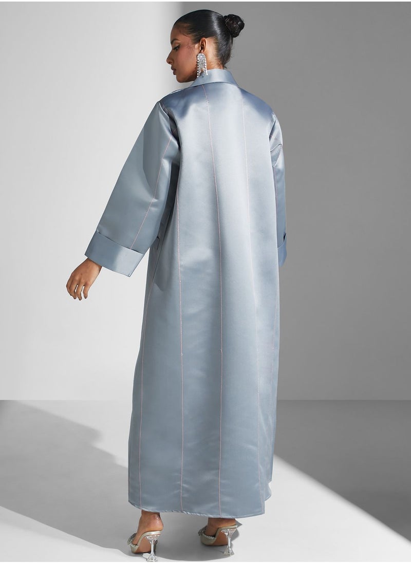Aara Striped Design Knitted Abaya  - Image 2