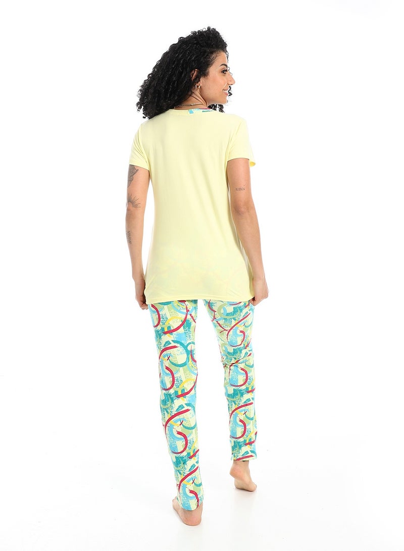 Caesar Women's summer half-sleeves pajamas with chest prints - Image 4