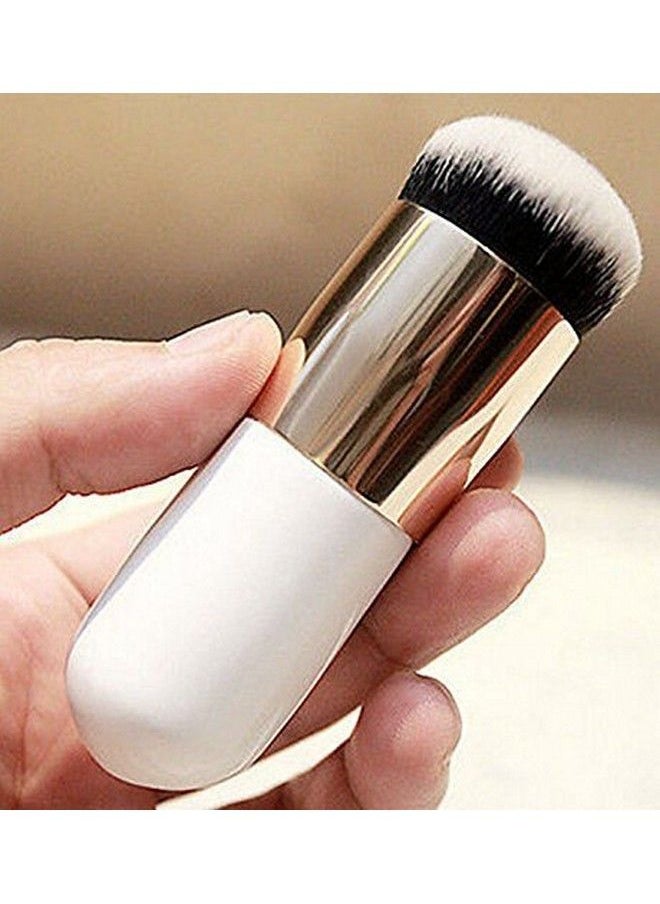 ClubComfort White And Oval Black Professional Foundation Brush Pack Of 2  - Image 5