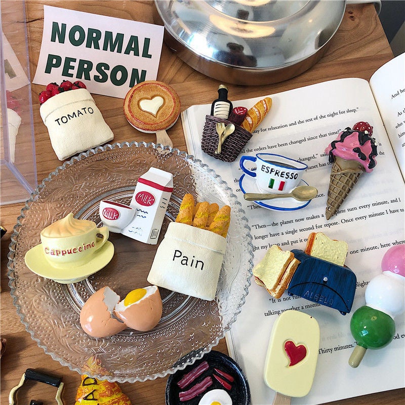 * Beautiful Little Aunt * Refrigerator Sticker Three-Dimensional Creative Magnetic Paste Simulation Food Bread Message Sticker Magnet - Image 3