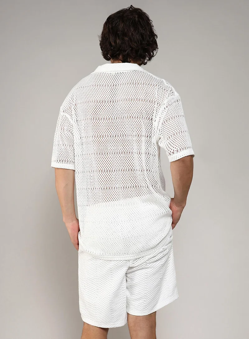 Campus Sutra Campus Sutra Men's Chalk White Oversized Knit Co-Ord SetFor Casual Wear | Spread Collar | Short Sleeve | Button Closure | Co-Ords Crafted With Comfort Fit For Everyday Wear