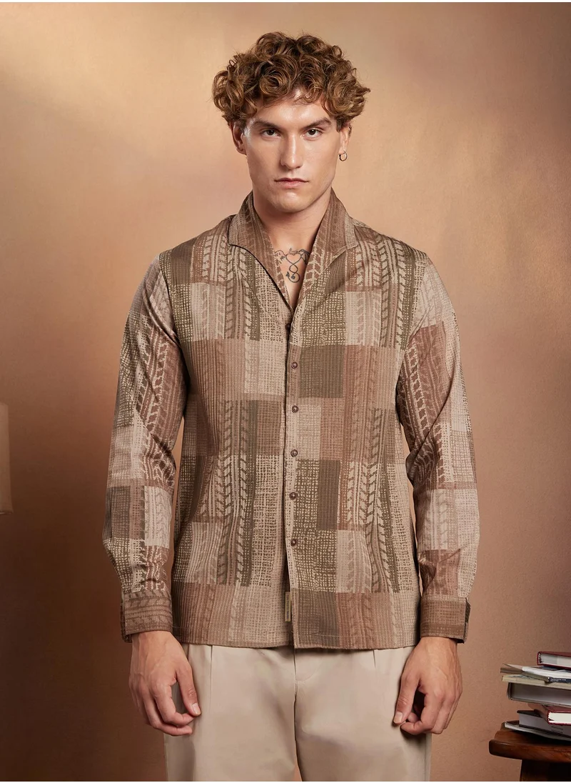 كامبوس سوترا Campus Sutra Men's Mocha Brown Indie-Tribal Shirt For Casual Wear | Spread Collar | Long Cuffed Sleeves | Button Closure | Shirt Crafted With Comfort Fit For Everyday Wear