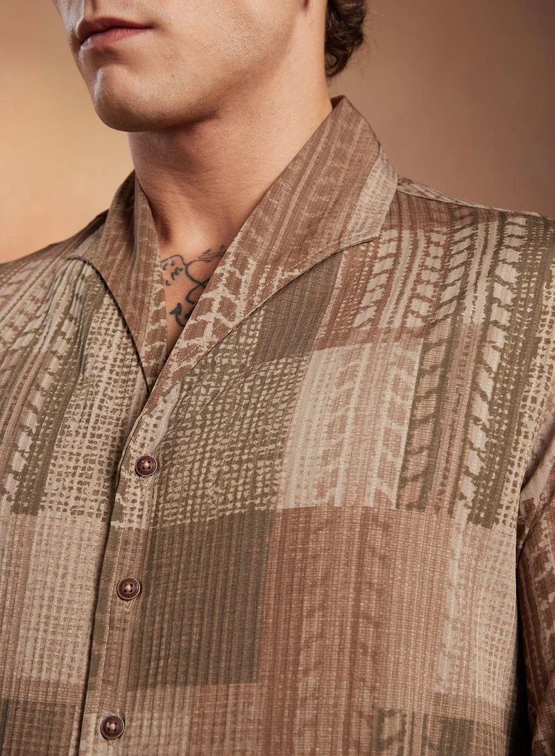 Campus Sutra Campus Sutra Men's Mocha Brown Indie-Tribal Shirt For Casual Wear | Spread Collar | Long Cuffed Sleeves | Button Closure | Shirt Crafted With Comfort Fit For Everyday Wear