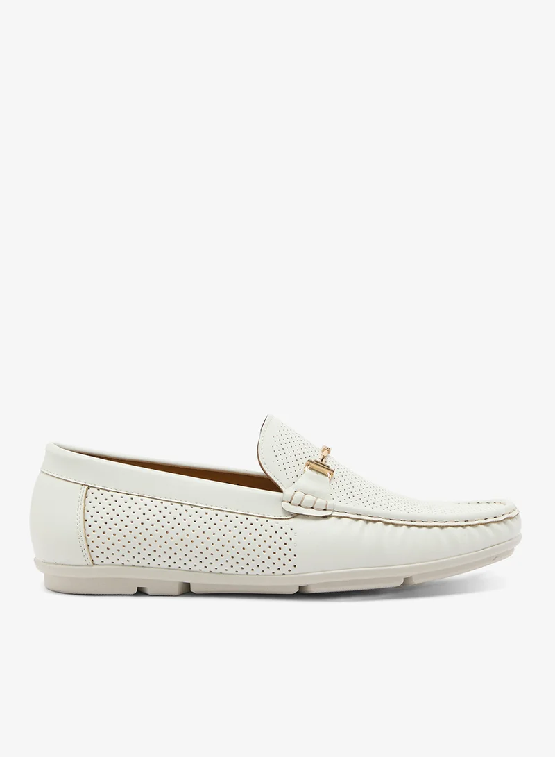 MENS PERFORATED PU LOAFER WITH GOLD METAL HORSE BIT DETAIL