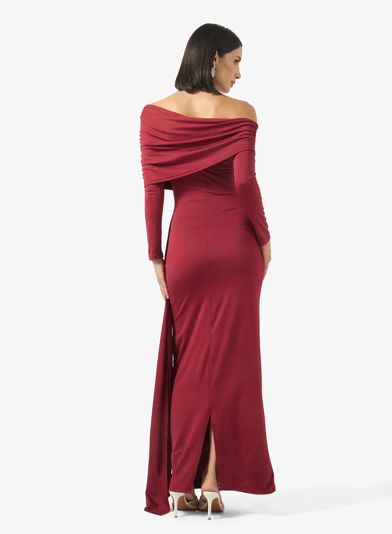 جينجر Drop Shoulder Gather Detail Dress with Trail