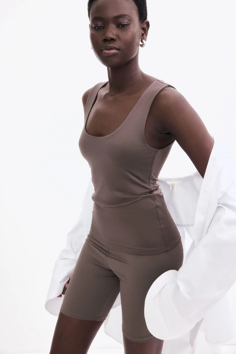 اتش اند ام فيست توب من المايكرو فايبر