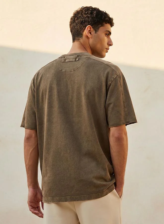 Lee Cooper Brown Lee Cooper Men Regular Fit Crew Neck Short Sleeve T-shirt for Men | Best Price UAE