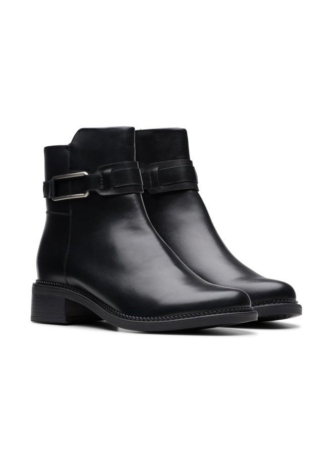 clarks Women's Maye Bella Ankle Boot, Black Leather, 8 - Image 5