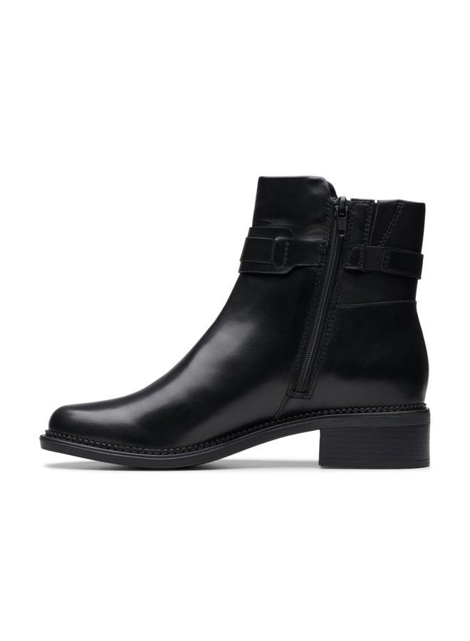 clarks Women's Maye Bella Ankle Boot, Black Leather, 8 - Image 3