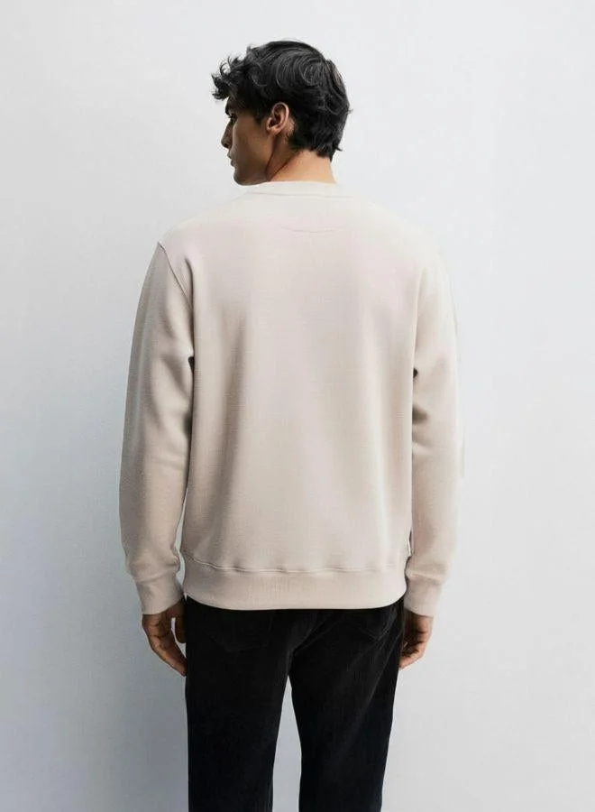 The Indian Garage Co Men Relaxed Fit Embroidered Crew Neck Full Sleeves Sweatshirt