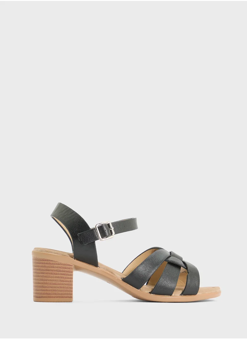 ايلا Casual Three Strap Sandal