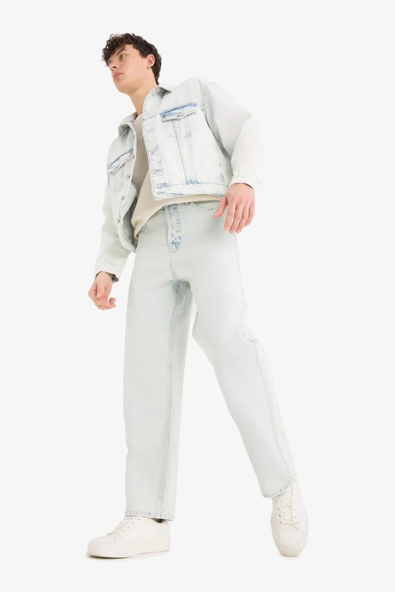 Defacto  Baggy Fit Wide Leg Normal Waist Cotton Jeans for Men | Best Price UAE