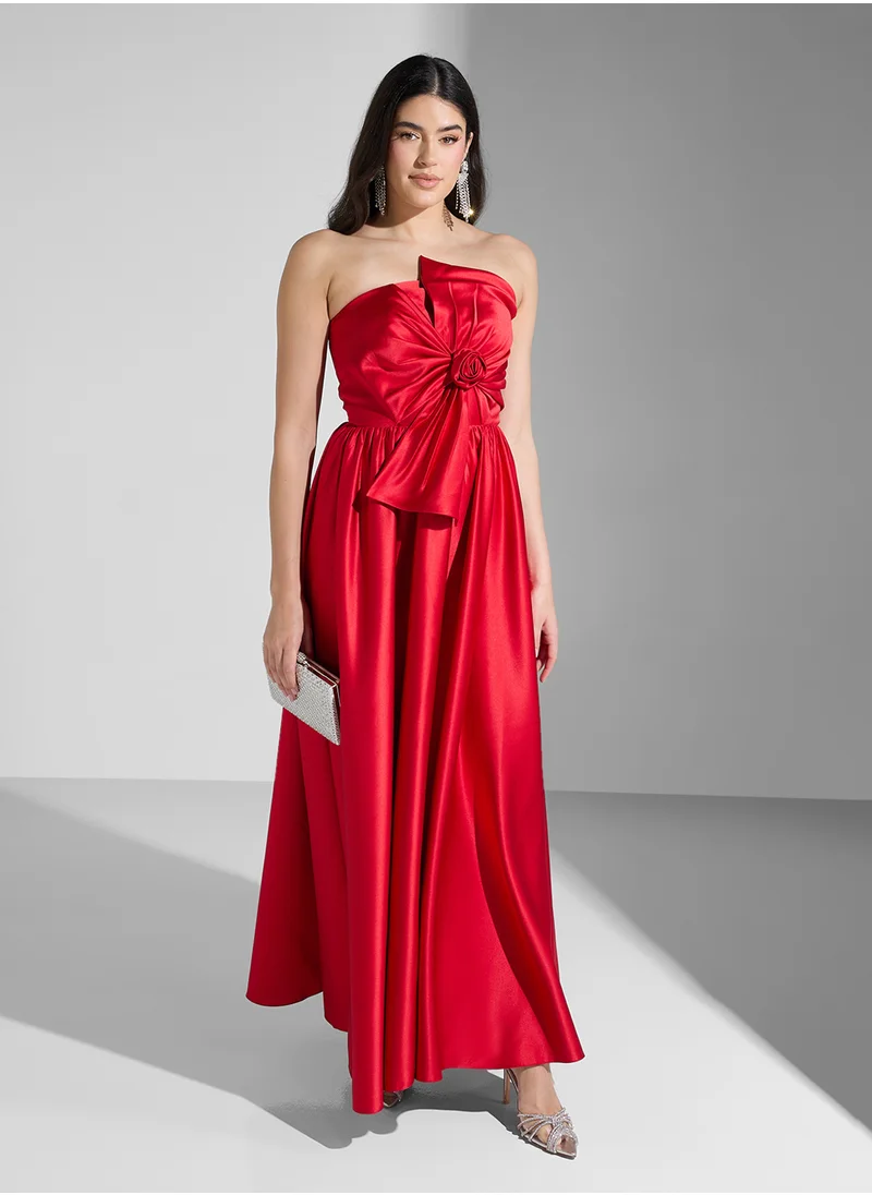 Akadia Fashion rose detailed strapless dress